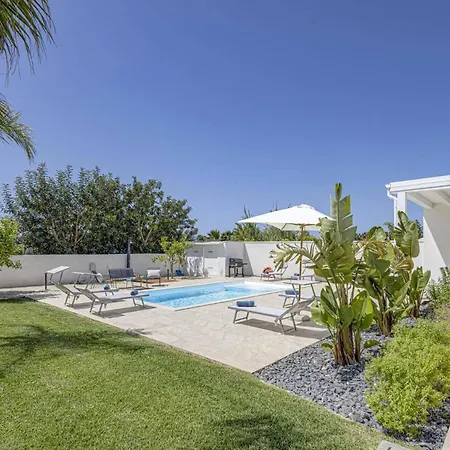 Andromeda By Santa Maria Del Focallo